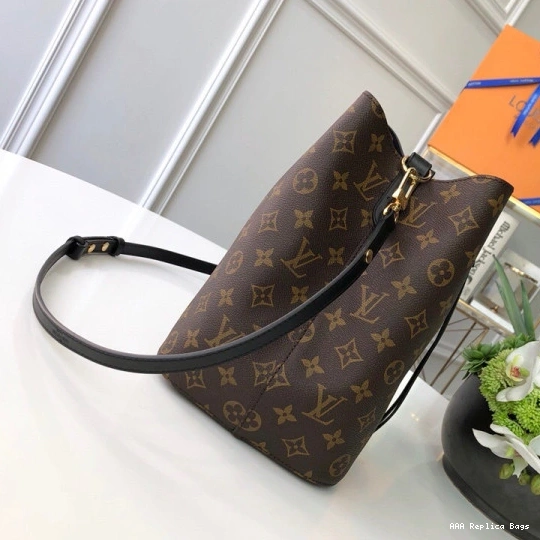 Aaa replica ru NÉONOÉ VUITTON LOUIS 0805